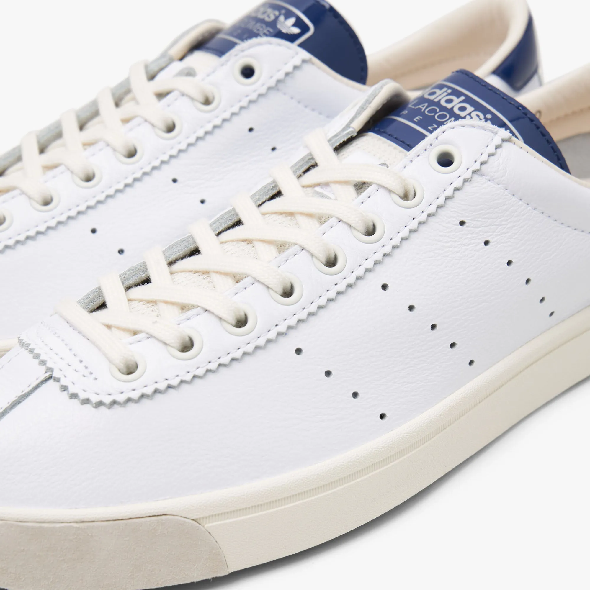 adidas Originals Lacombe Spezial Core White / Chalk White - Collegiate Navy