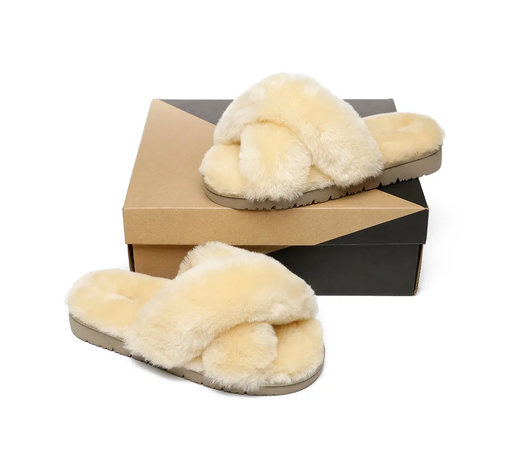 AUSTRALIAN SHEPHERD® UGG Women Crossover Fluffy Slides Leanna