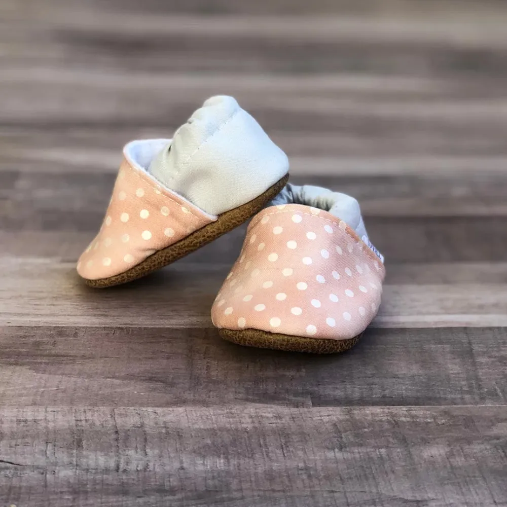 Baby Moccasins - Pink Polka Dots