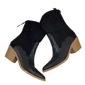 Boots Ankle Heels By Wonderly In Black, Size: 8