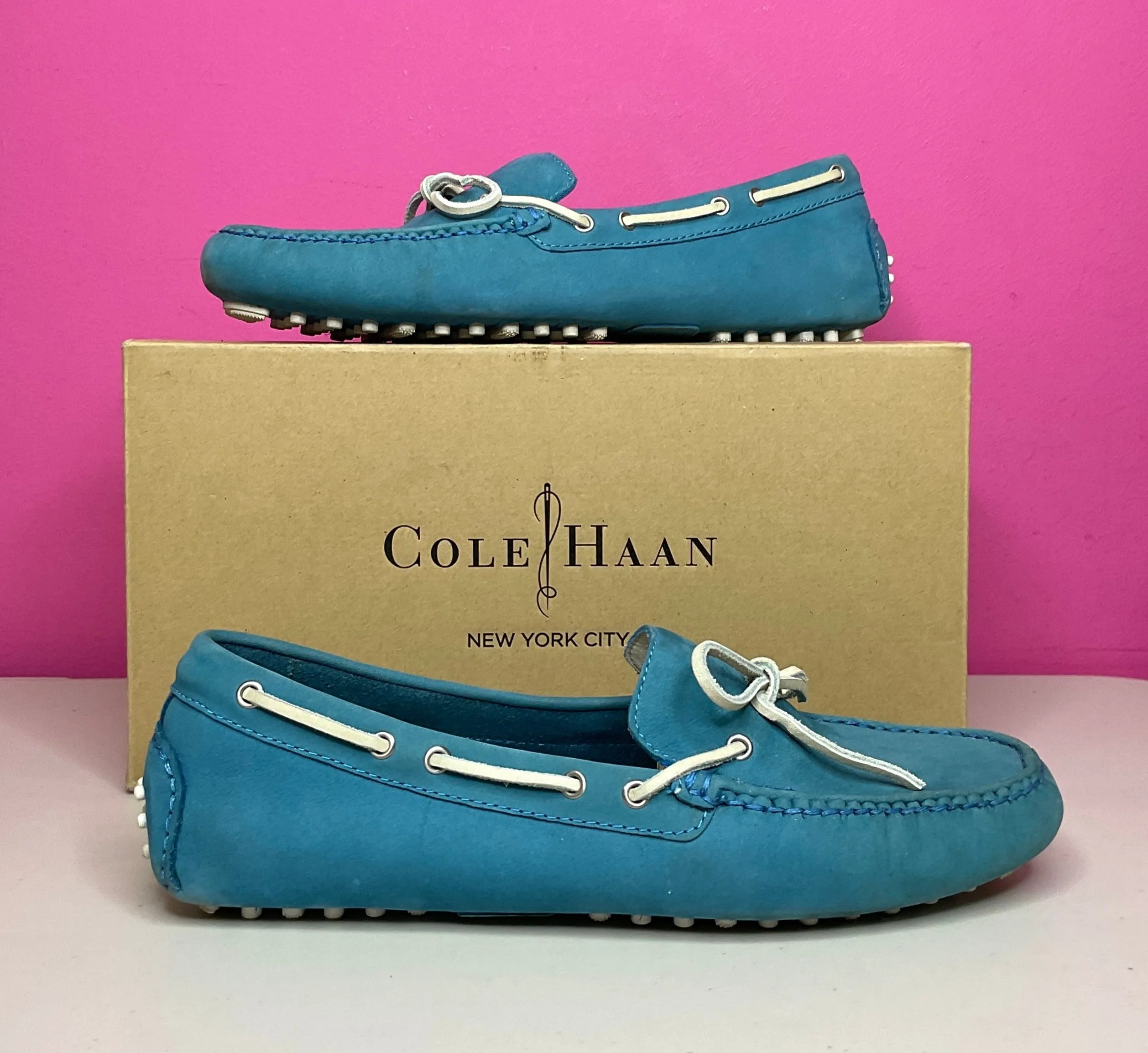 COLE HAAN SUEDE NIKE AIR MOCCASIN - 8.5