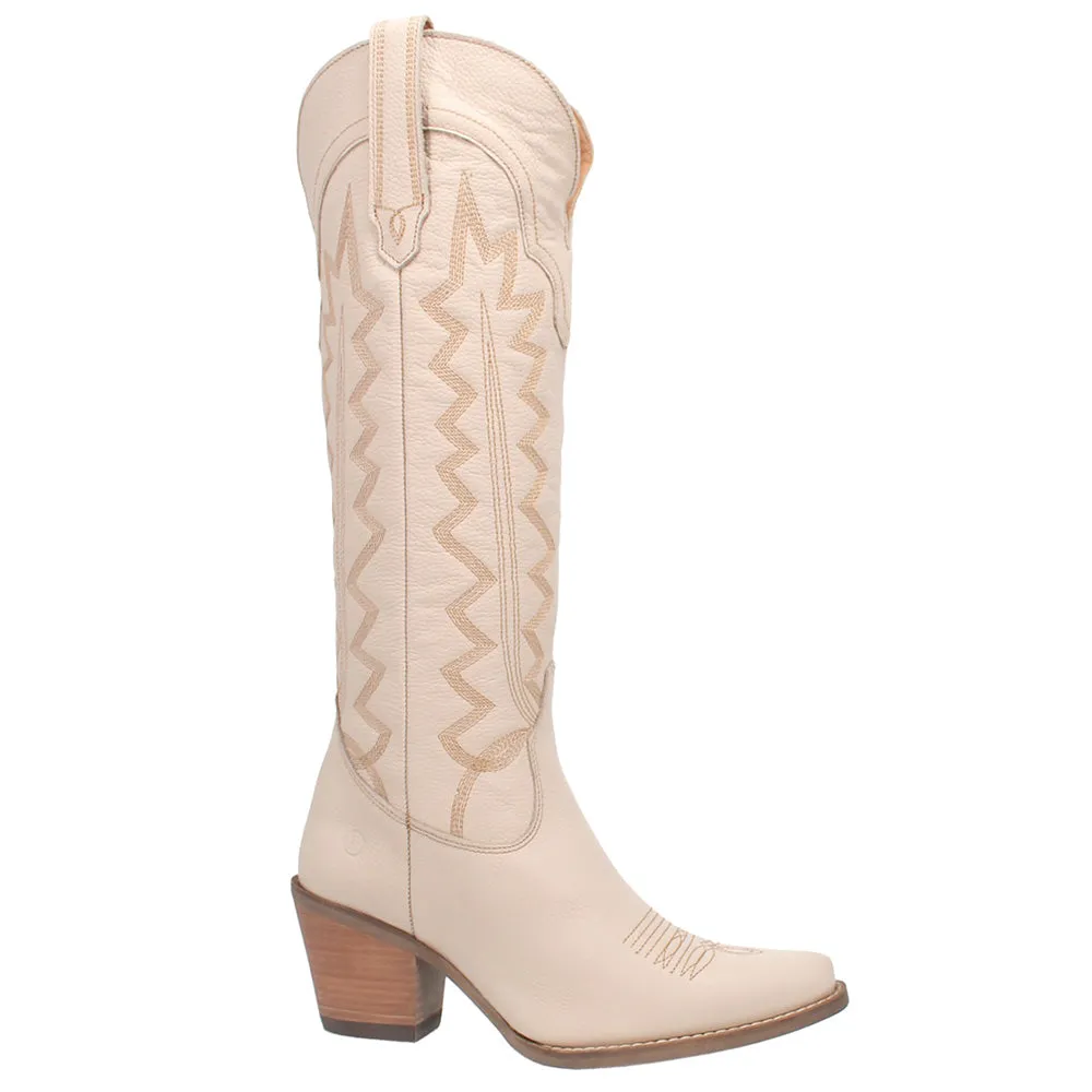 High Cotton Embroidery Snip Toe Cowboy Boots