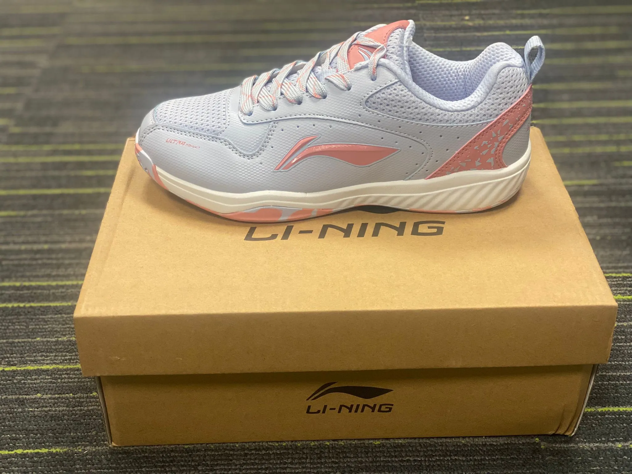 Li-Ning Ultra Power Badminton Shoes