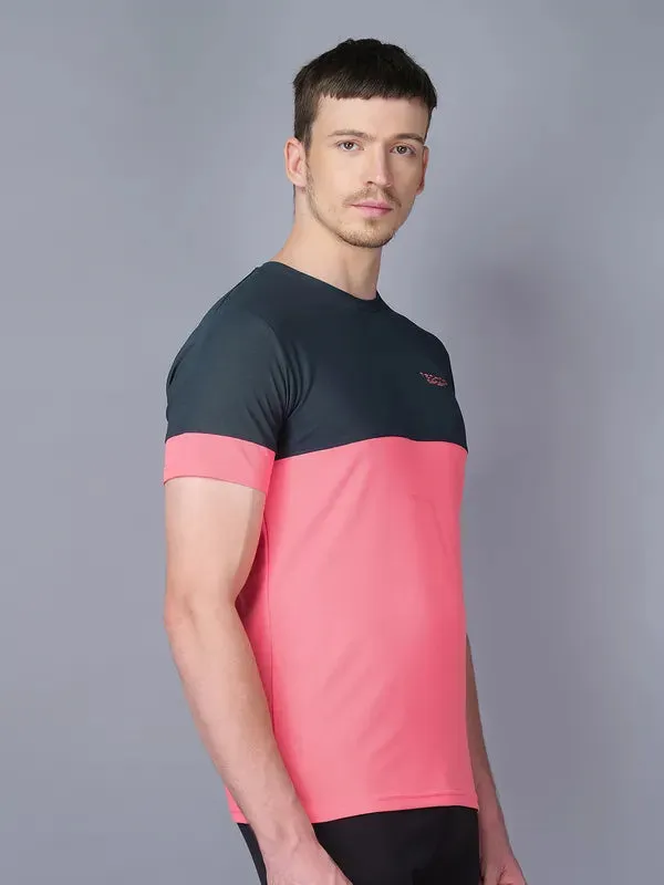 Men Colorblock Slim Fit Crew Neck T-shirt with TECHNO GUARD