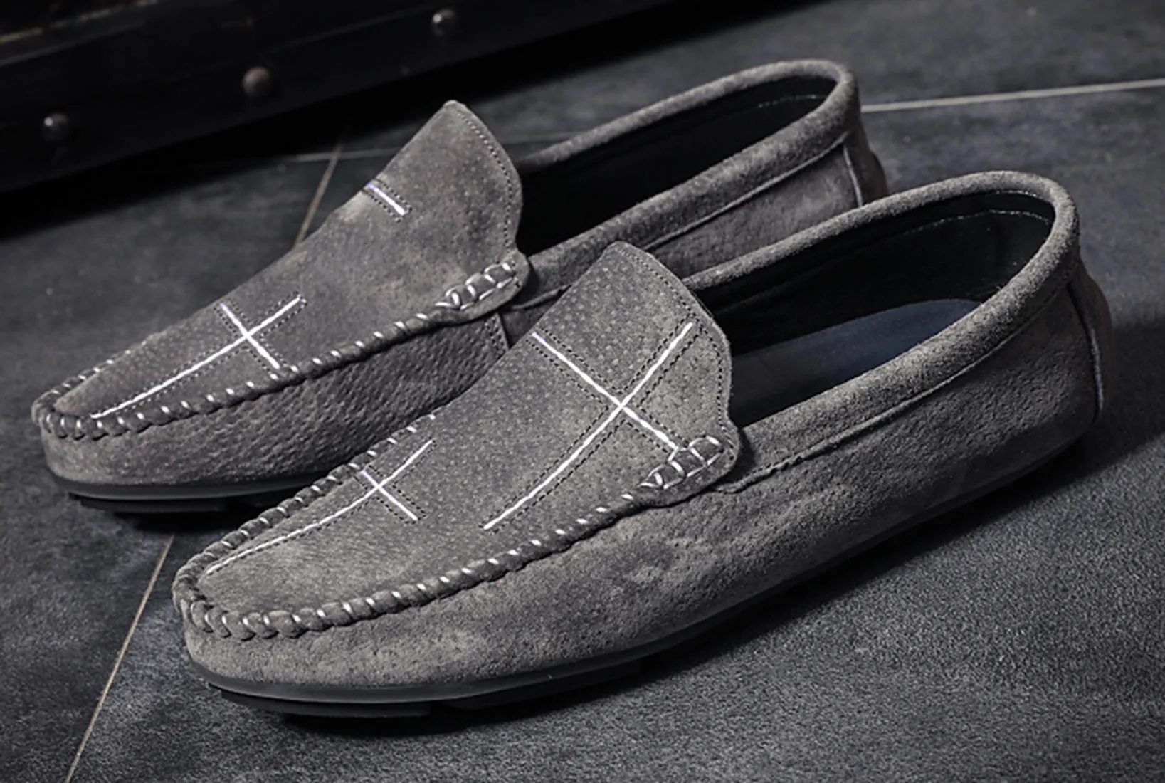 Men's Suede Cross Driving Moccasins