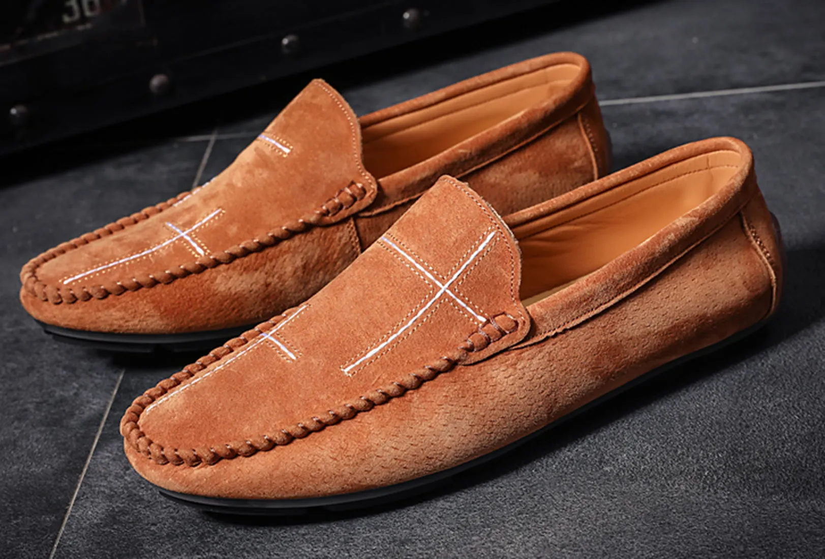 Men's Suede Cross Driving Moccasins