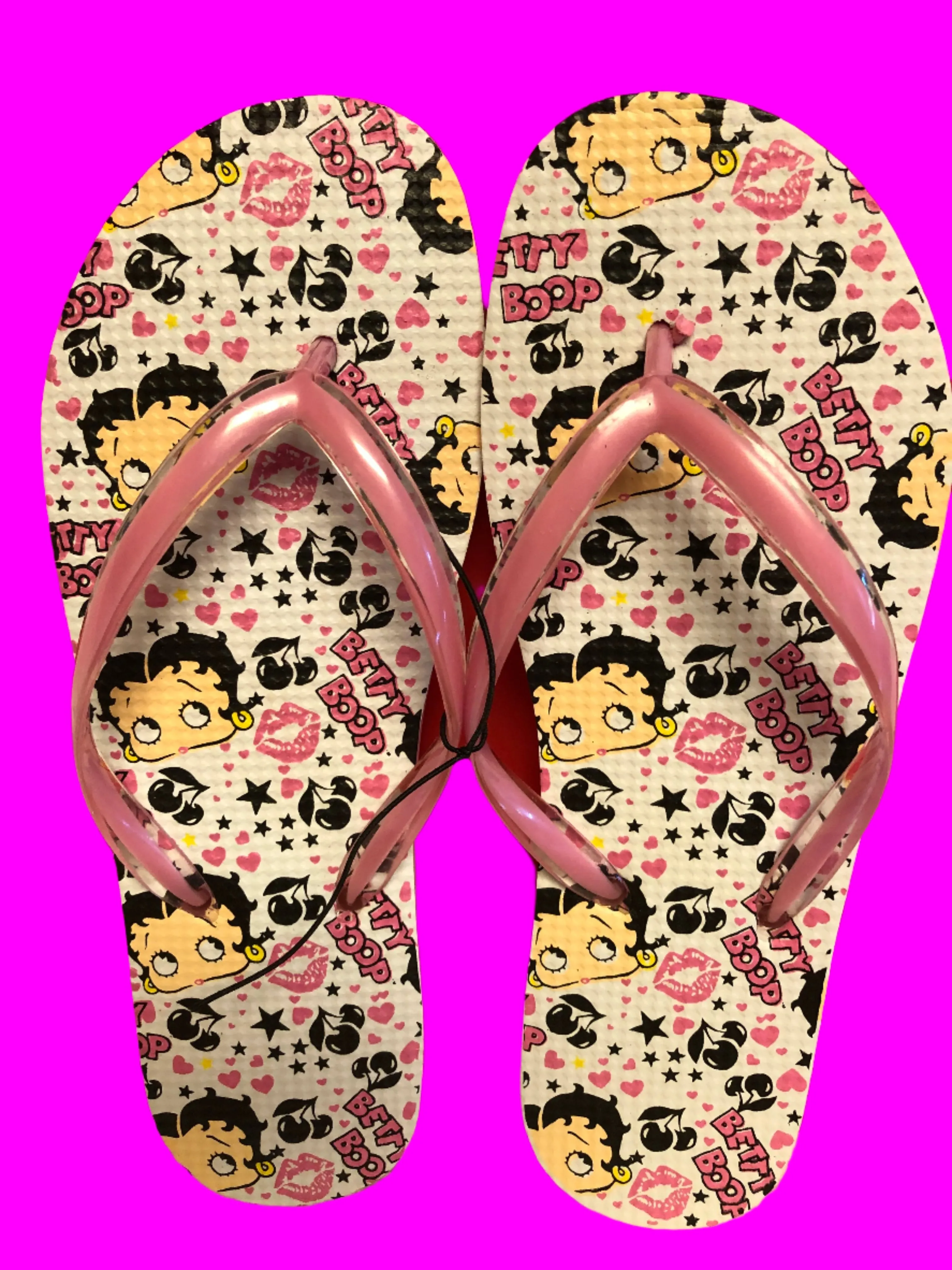 **NEW** Flip Flops