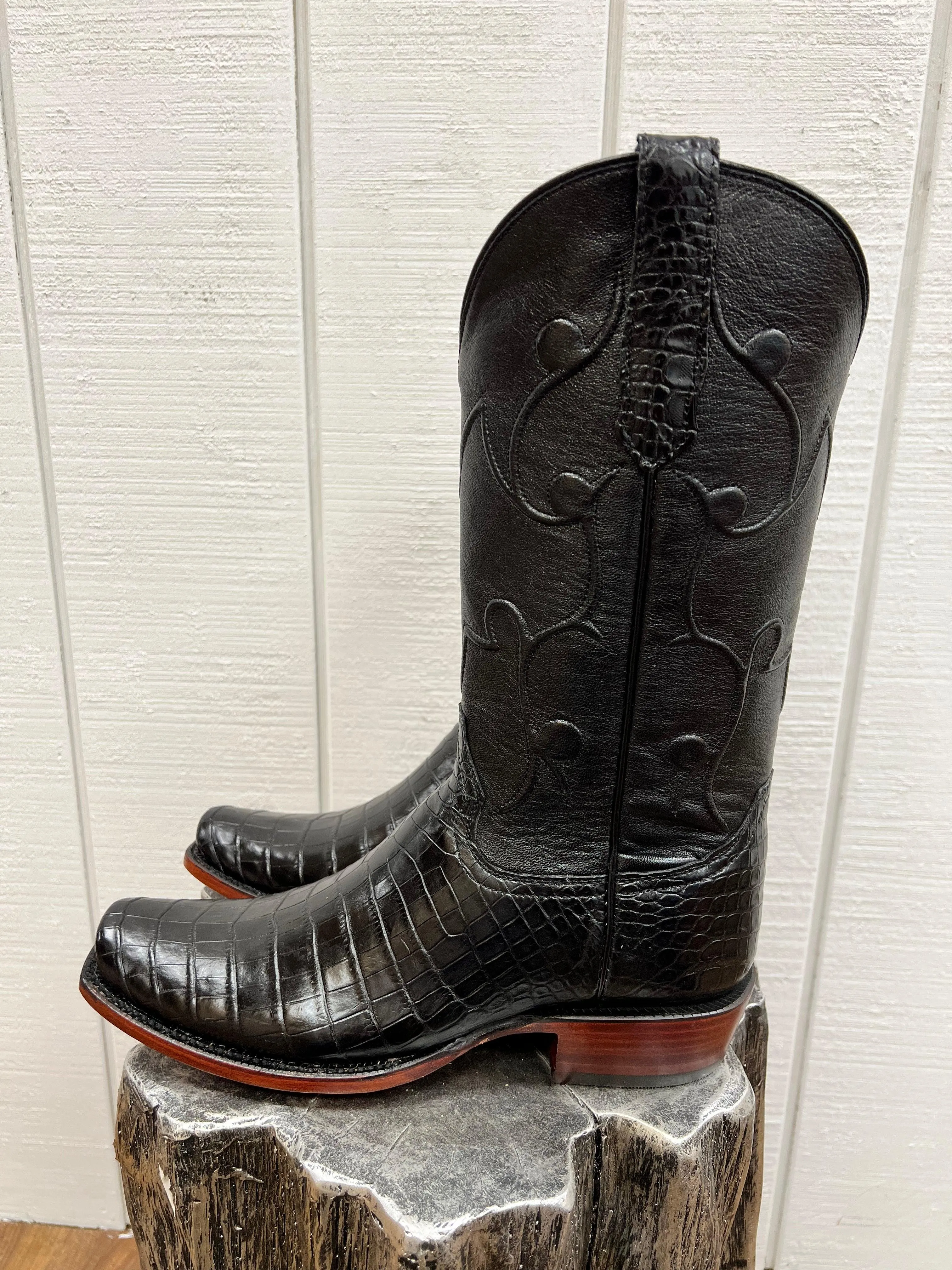 R. Watson Men's Black Nile Crocodile Square Toe Cowboy Boots RW9000-1