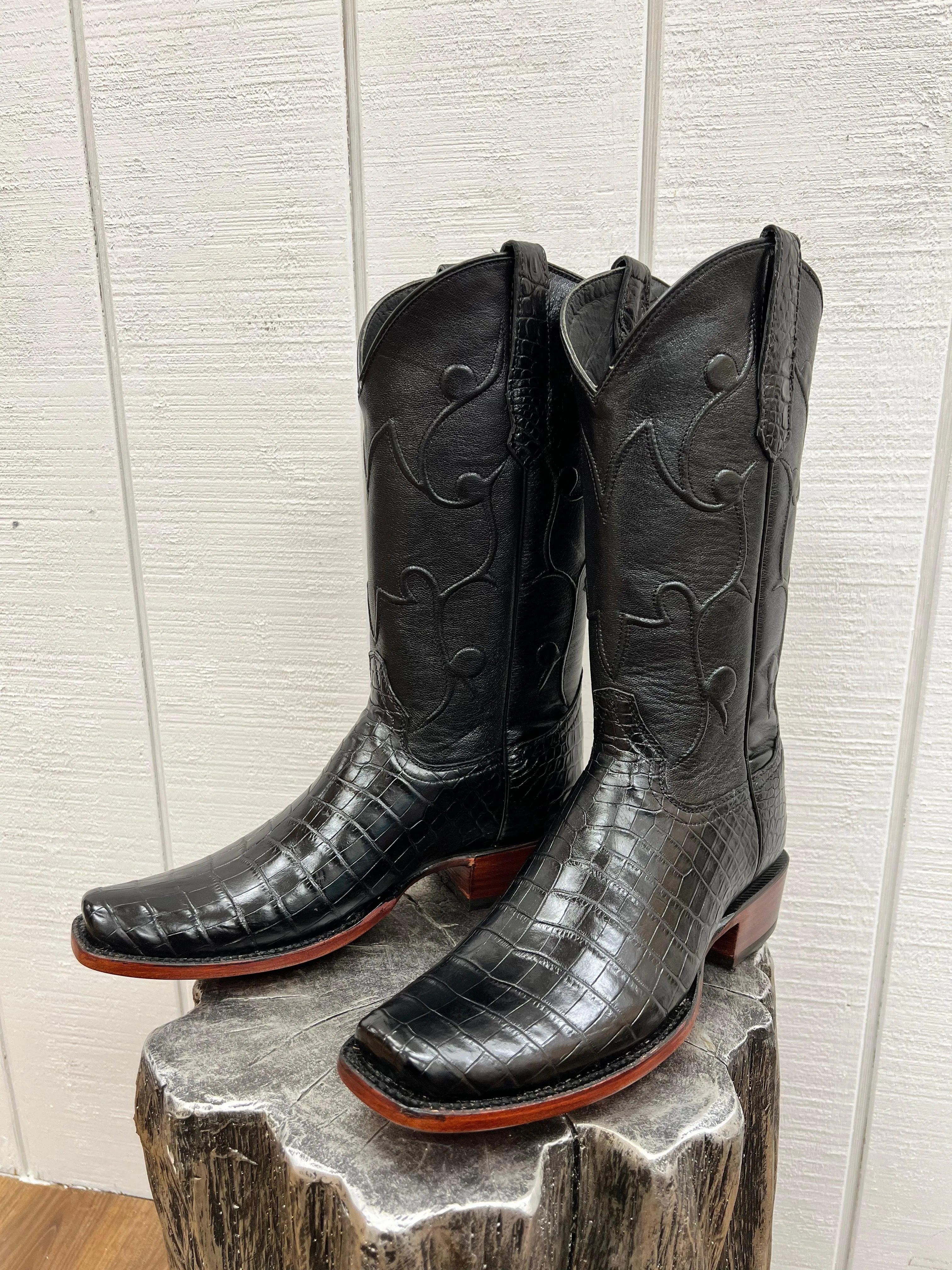 R. Watson Men's Black Nile Crocodile Square Toe Cowboy Boots RW9000-1