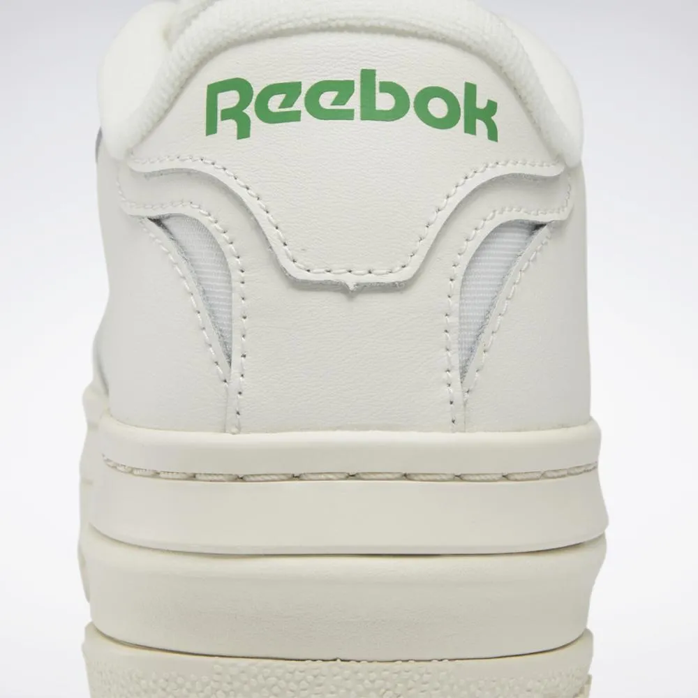 Reebok Footwear Women Club C Extra Shoes CHALK/CHALK/GLEN GREEN