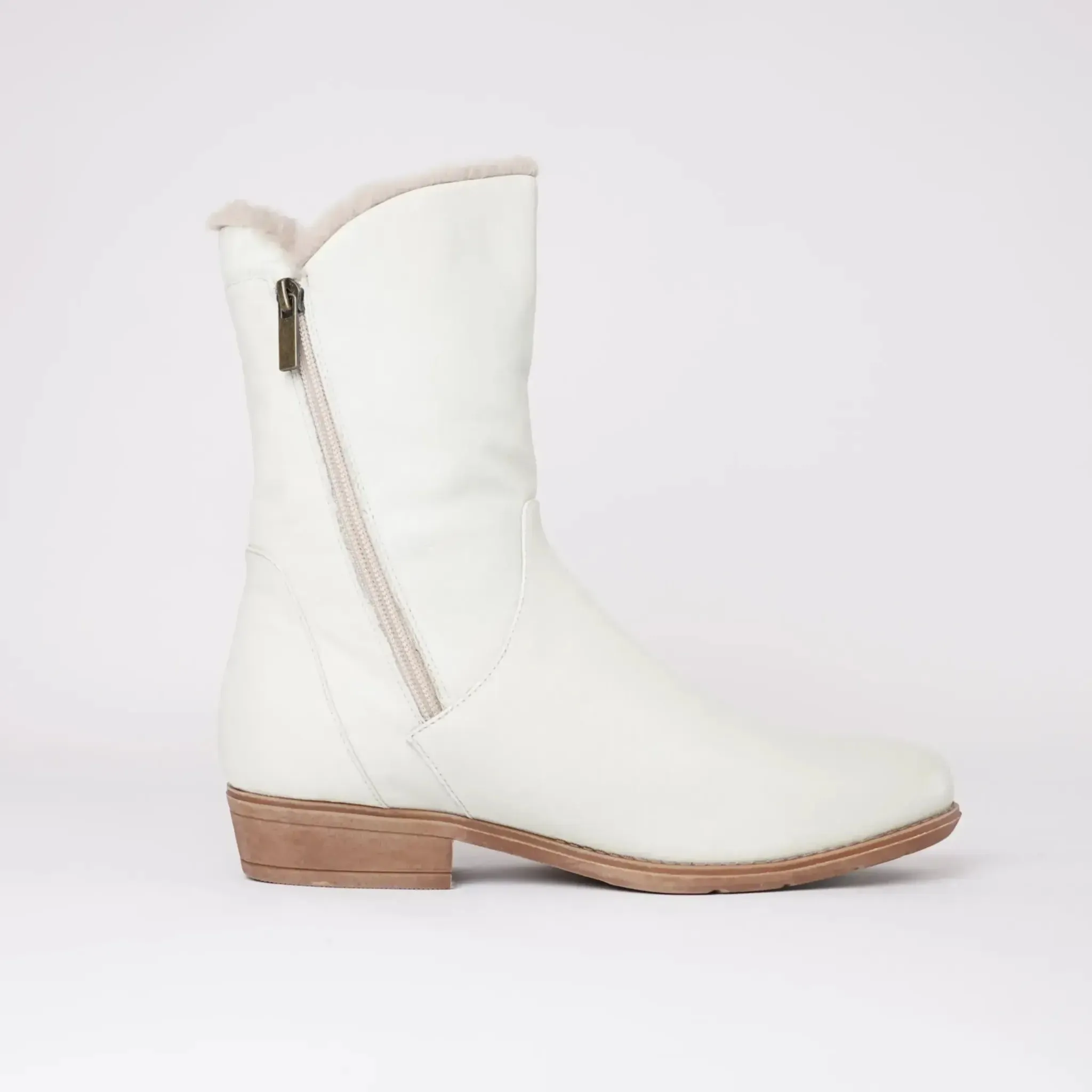 Rudo Almond Leather Boots