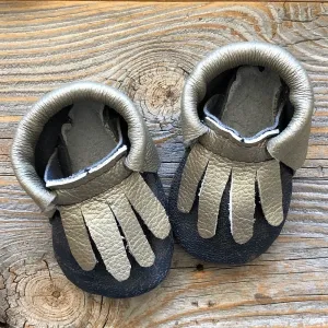 silver and navy mocs 3-6m