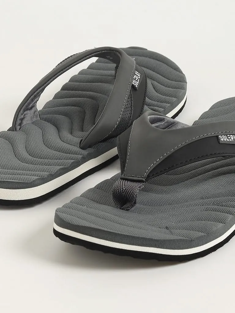 SOLEPLAY Grey Textured Flip-Flops