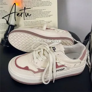 White Japanese Platform Canvas Sports Running Shoes Women's Sneakers New Casual Design Vulcanize Flat Tennis Basket Lolita