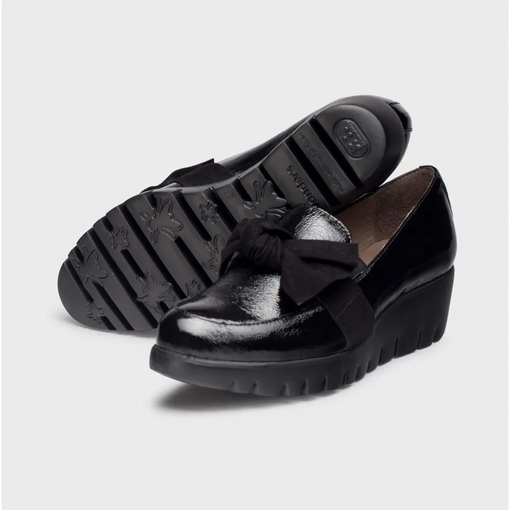 Wonders ROMEO Black Patent Moccasins with Suede Bow and Wedge Sole