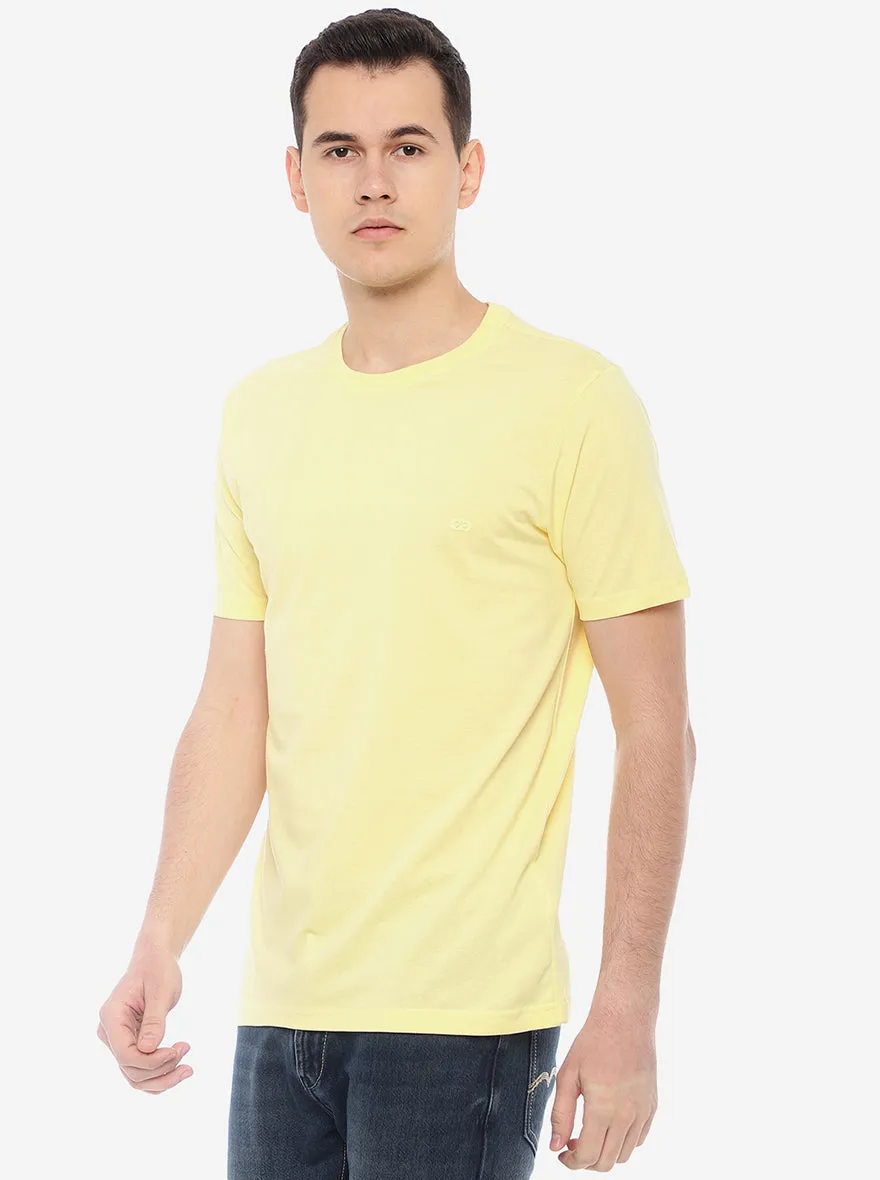 Yellow Solid Slim Fit T-Shirt | JadeBlue